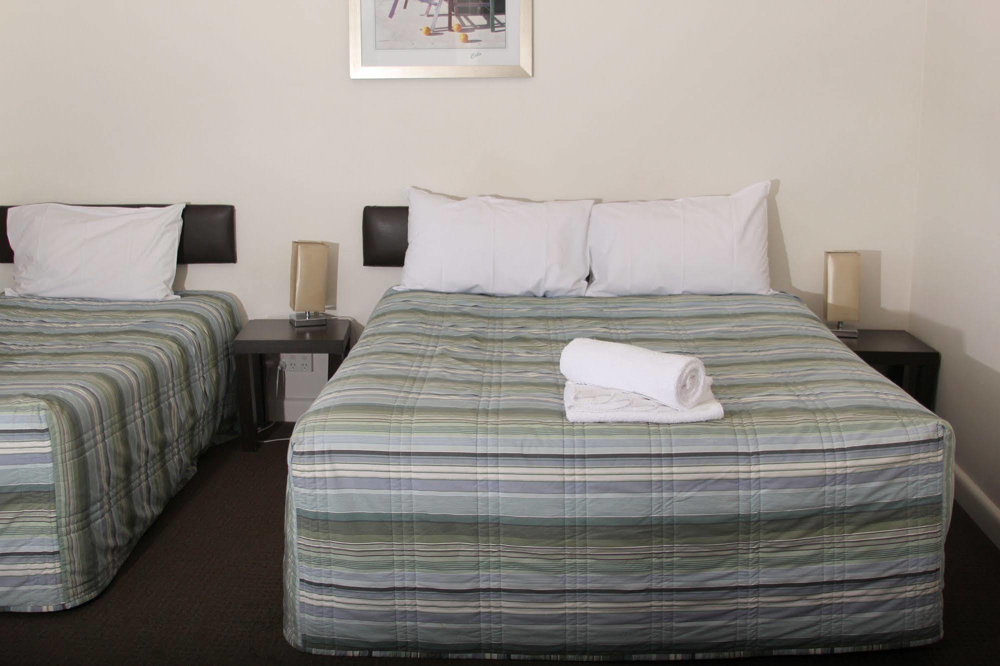 Calder Family Motel Bendigo Eksteriør billede