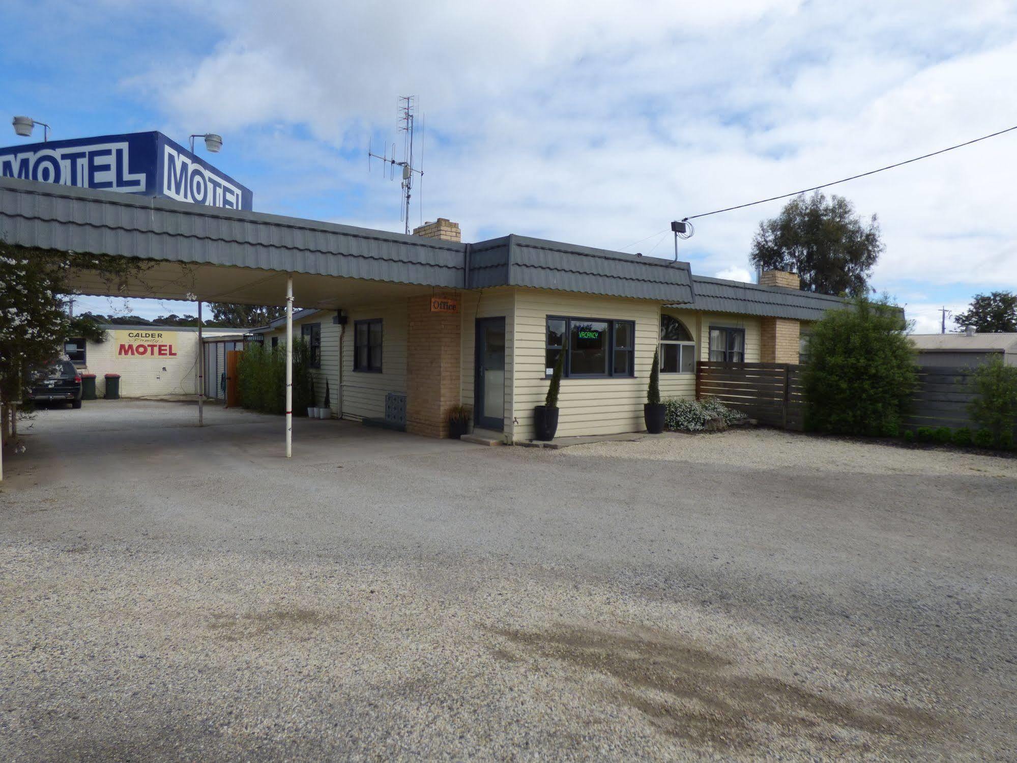Calder Family Motel Bendigo Eksteriør billede