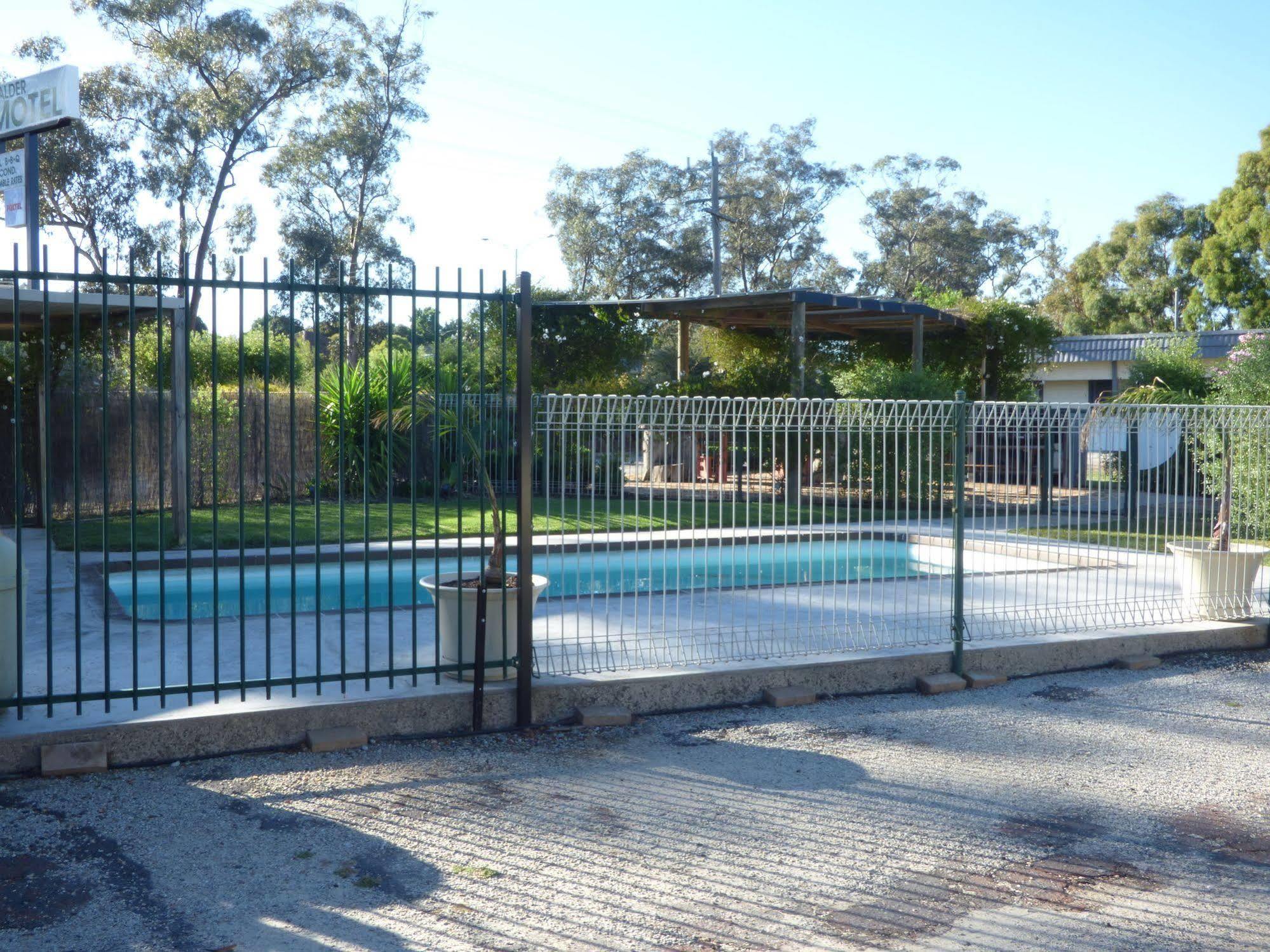 Calder Family Motel Bendigo Eksteriør billede