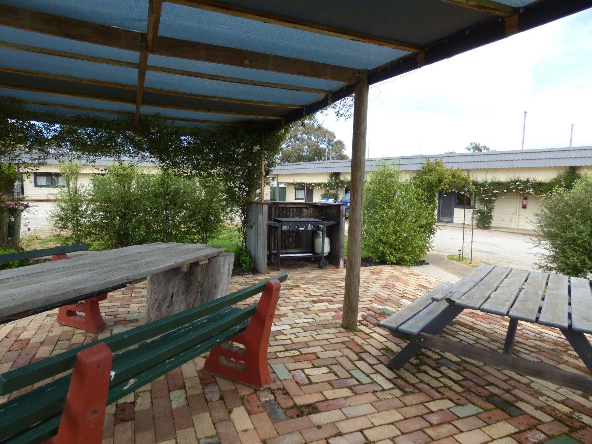 Calder Family Motel Bendigo Eksteriør billede